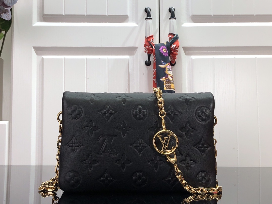 LV POCHETTE COUSSIN M80742 