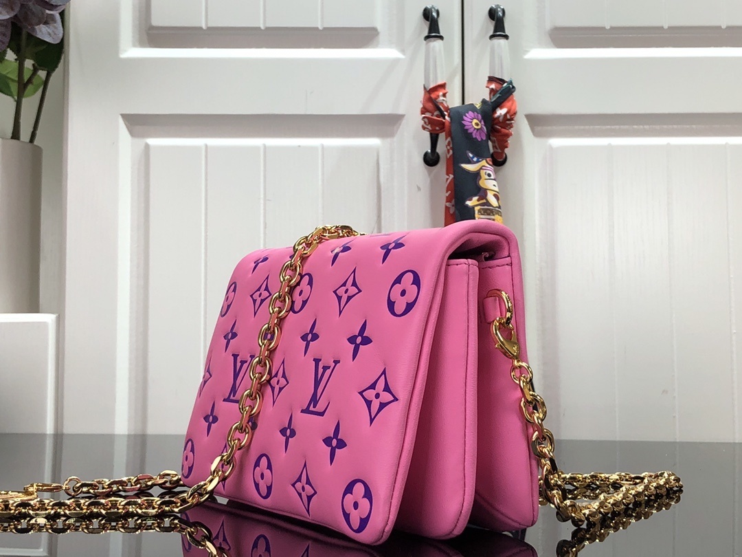 LV POCHETTE COUSSIN M80742 