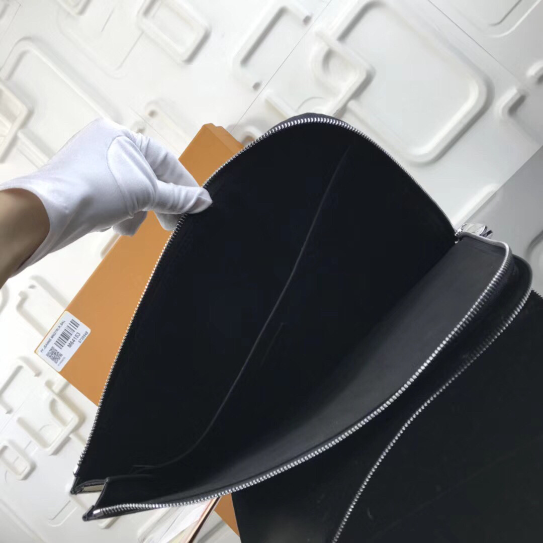 LV POCHETTE JOUR M64153