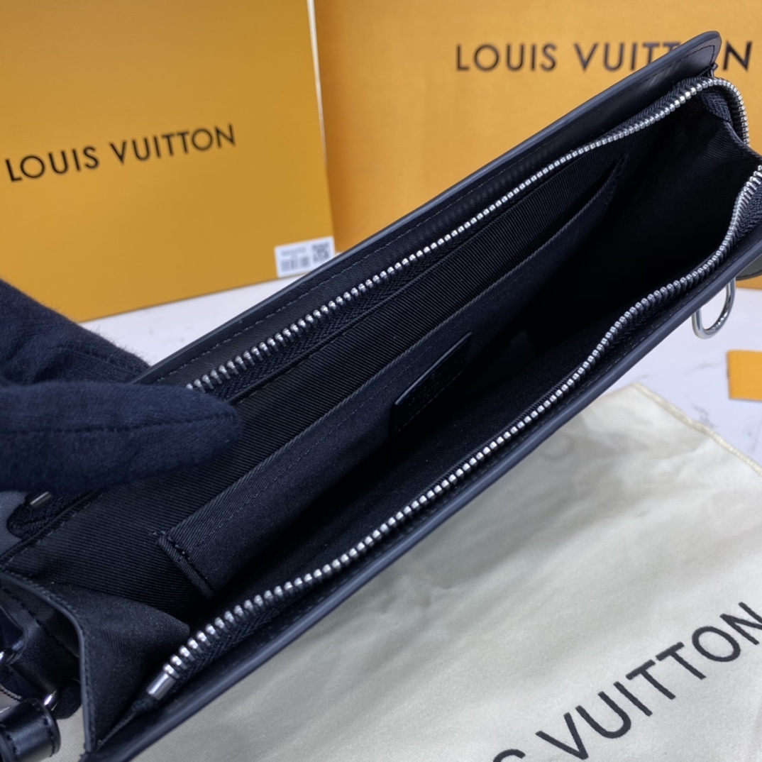 LV POCHETTE M60450 