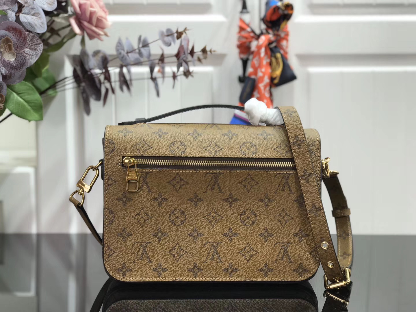 LV POCHETTE METIS M41465