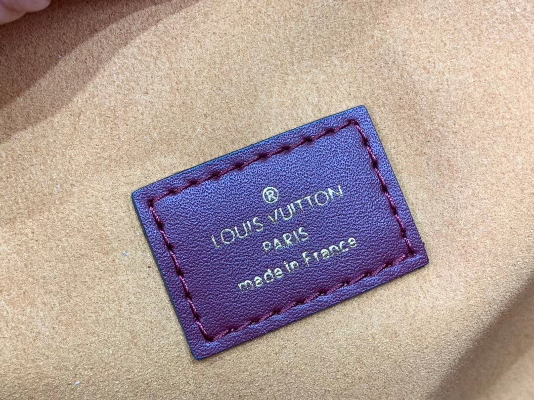 LV POCHETTE METIS M45152