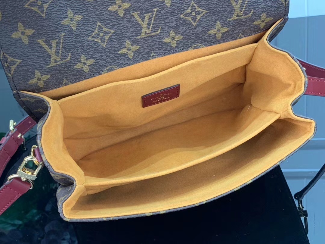 LV POCHETTE METIS M45152