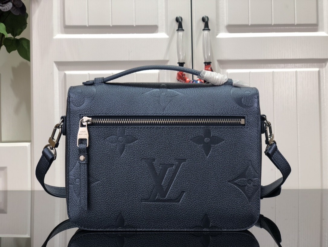 LV POCHETTE METIS M59211 