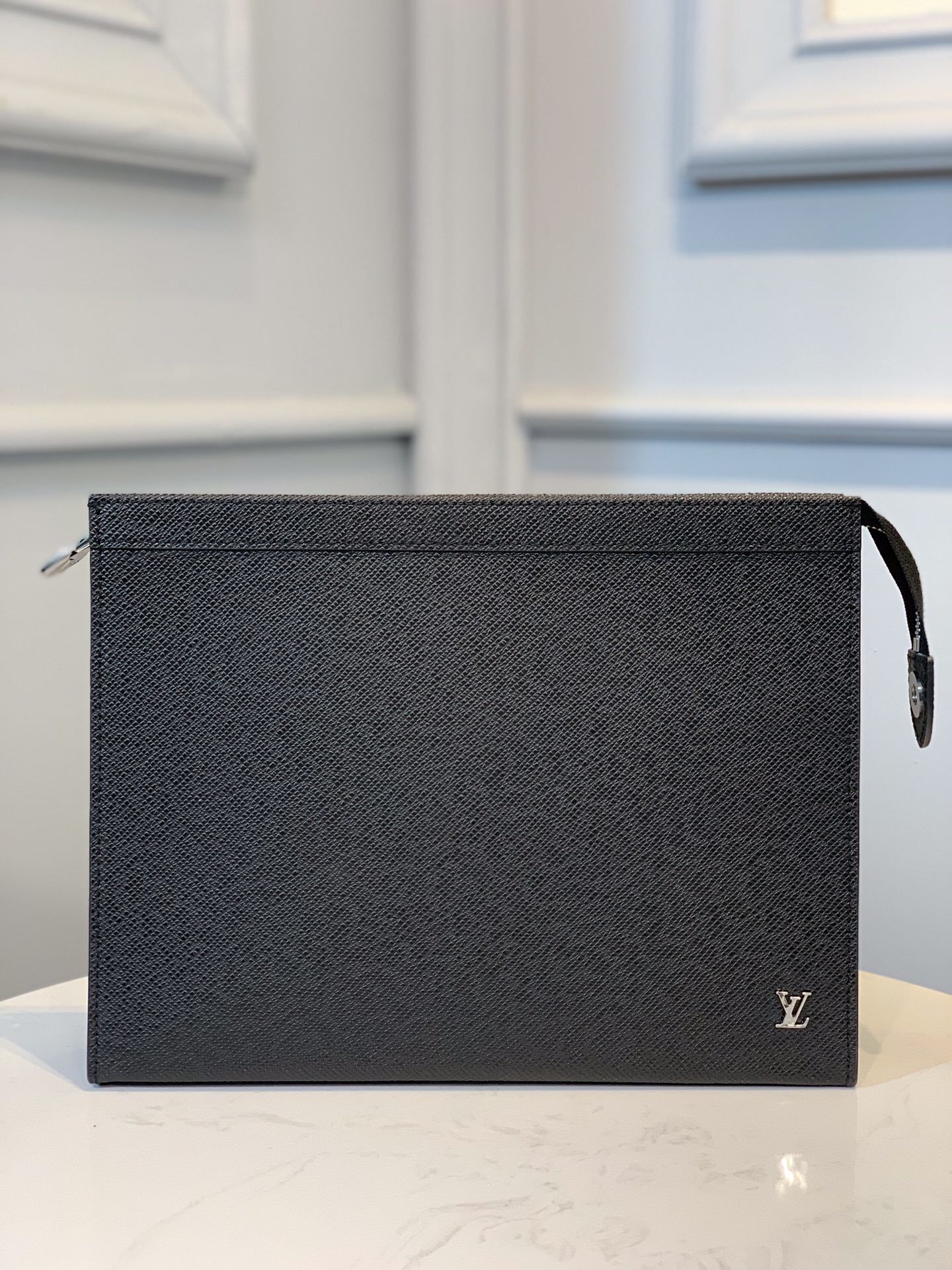 LV POCHETTE VOYAGE M30450 