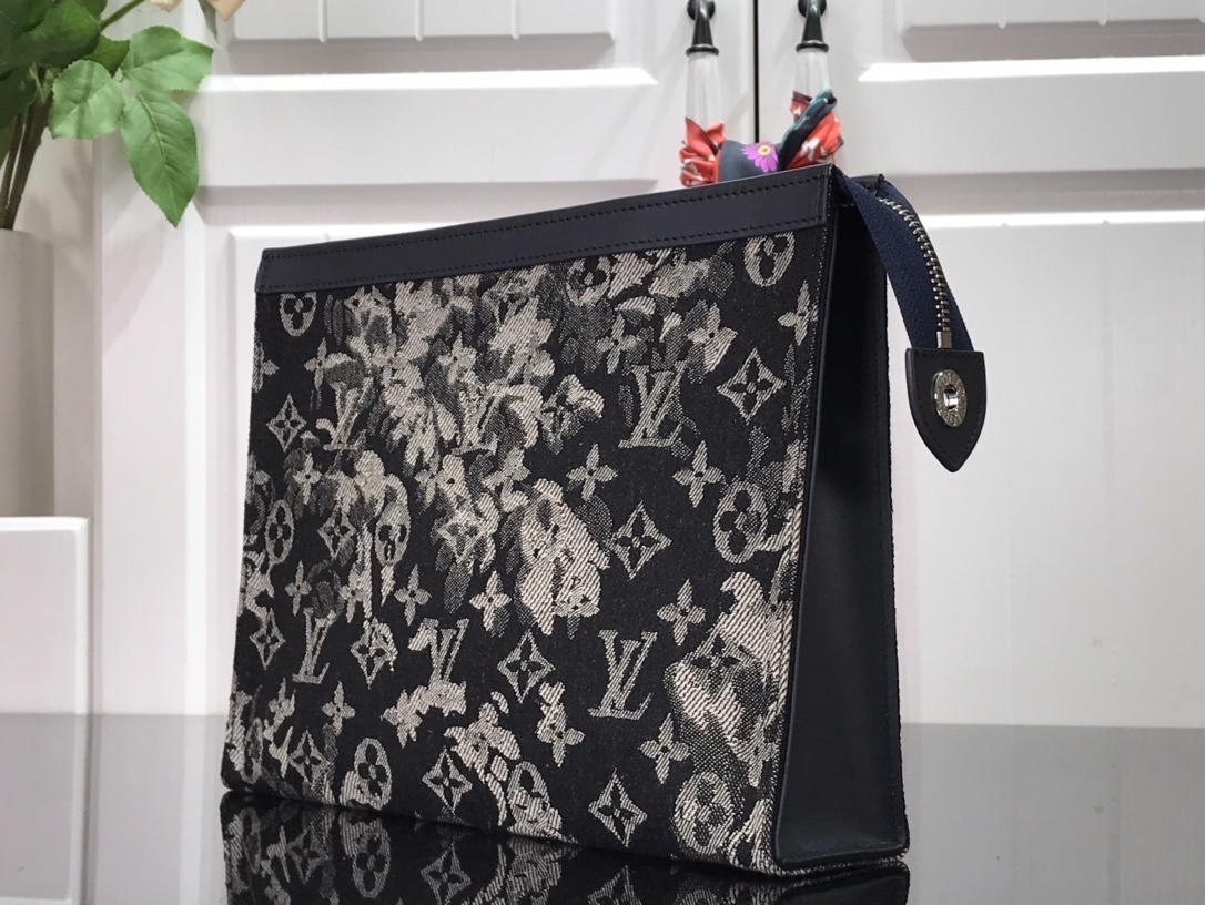 LV POCHETTE VOYAGE M80034 