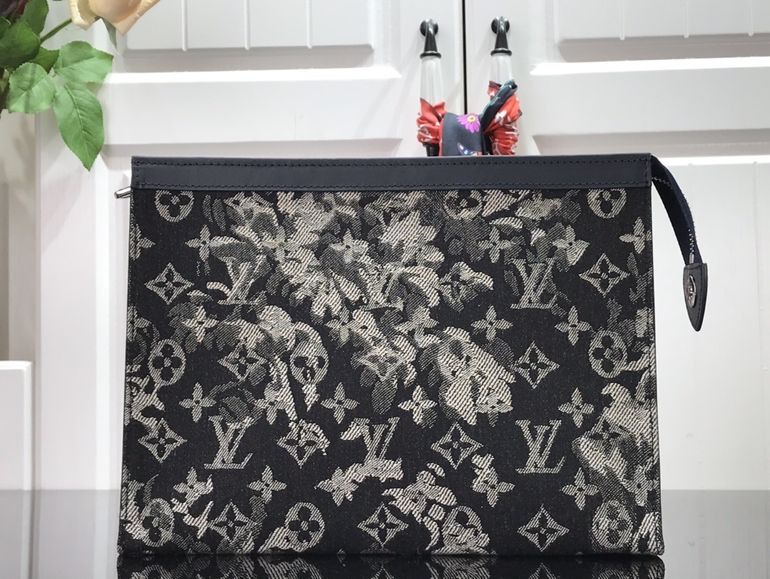 LV POCHETTE VOYAGE M80034 