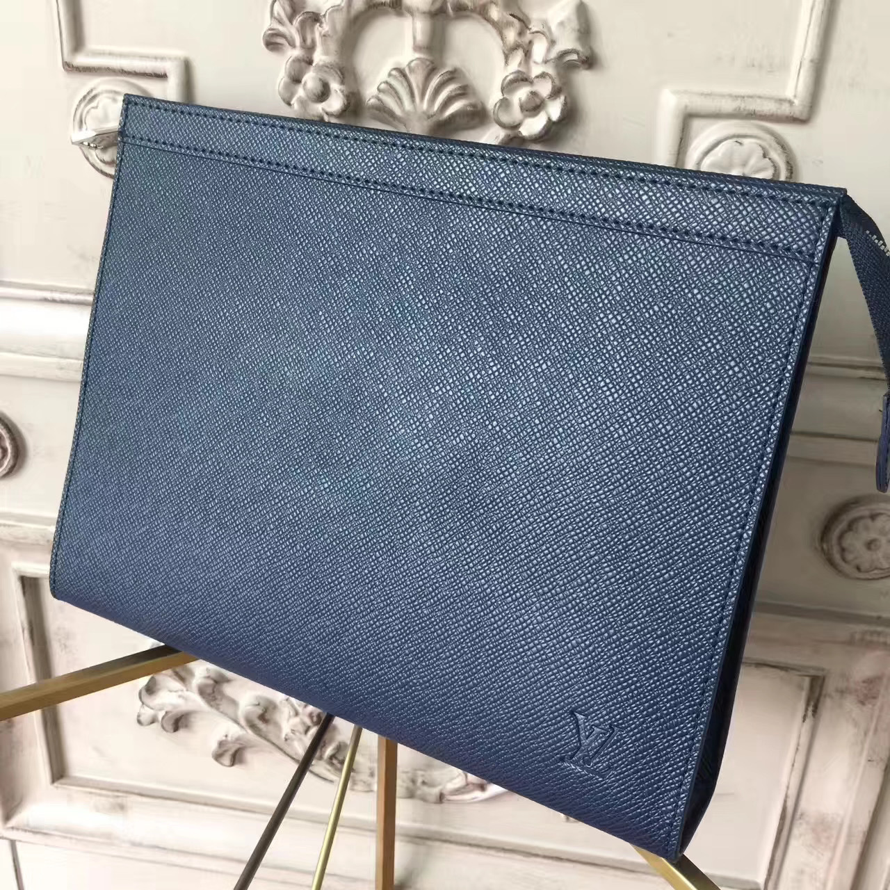 LV POCHETTE VOYAGE MM M30675