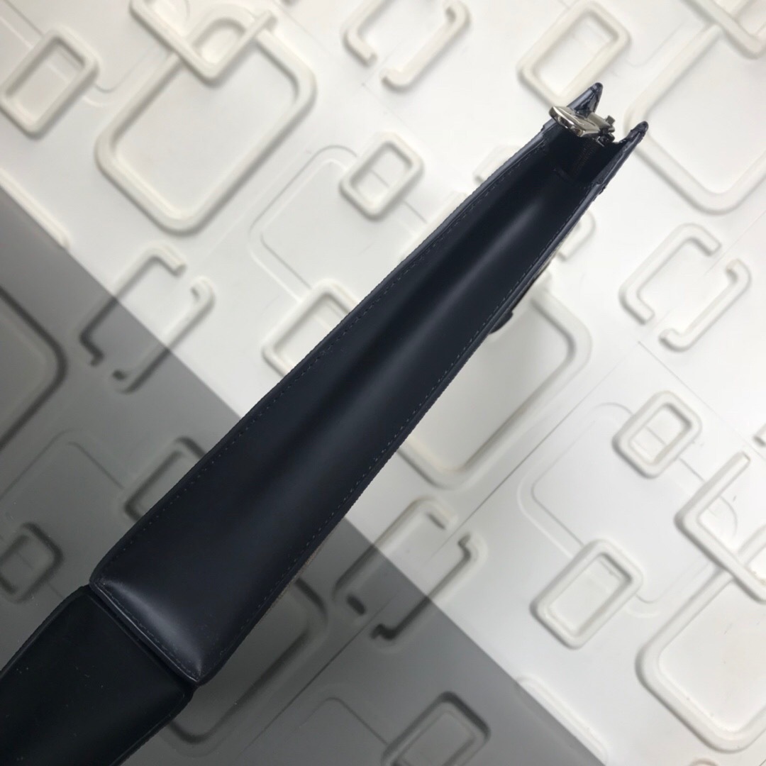 LV POCHETTE VOYAGE N60054