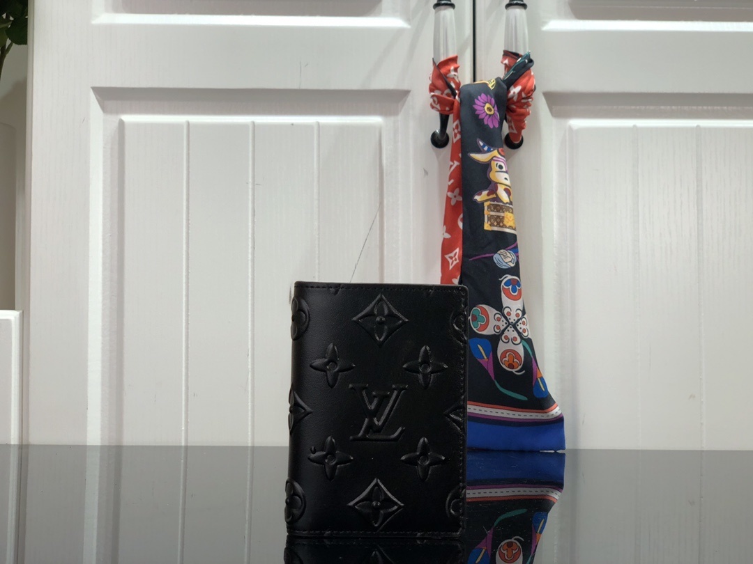 LV POCKER ORGANIZER SLENDER M80508