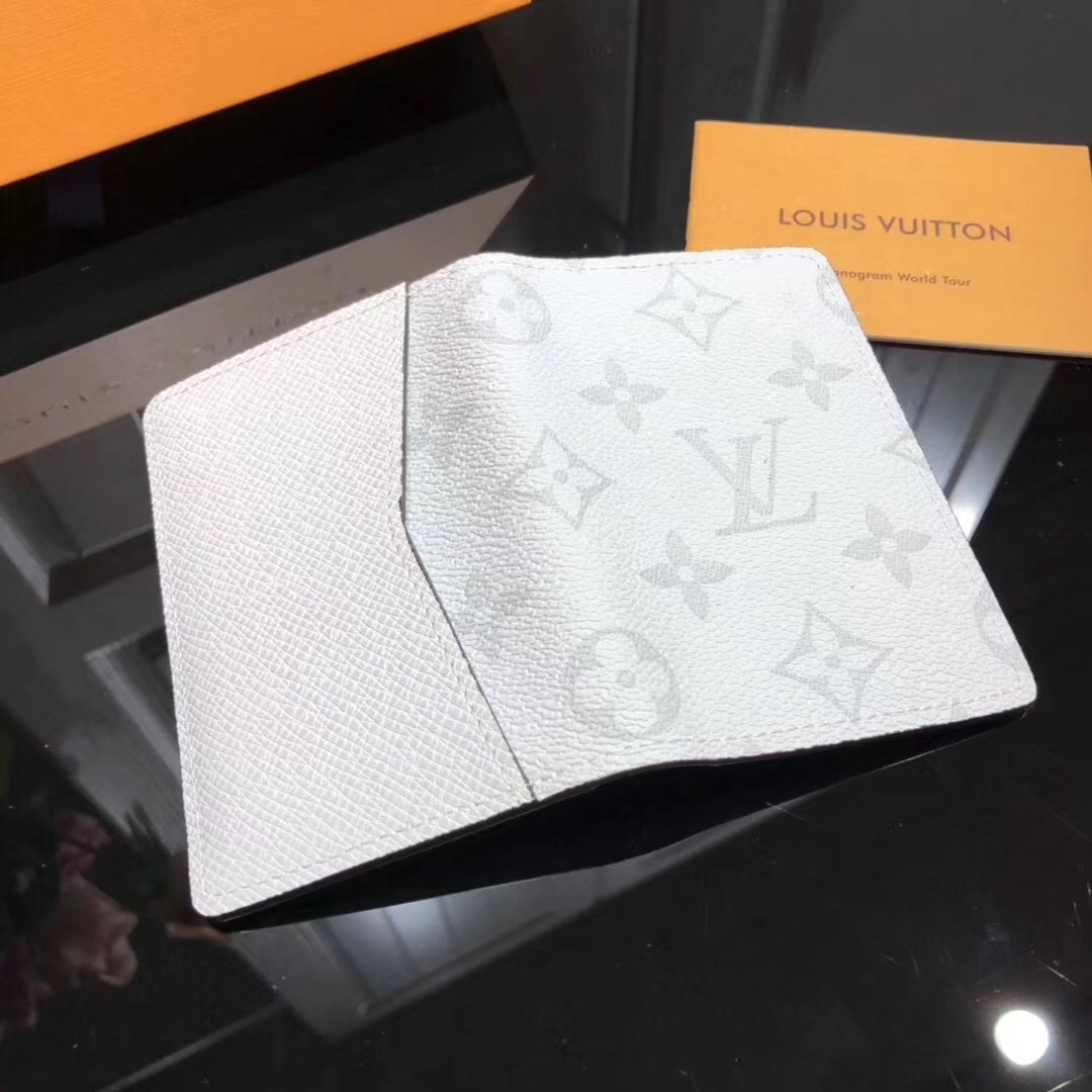 LV POCKET ORGANISER M30301