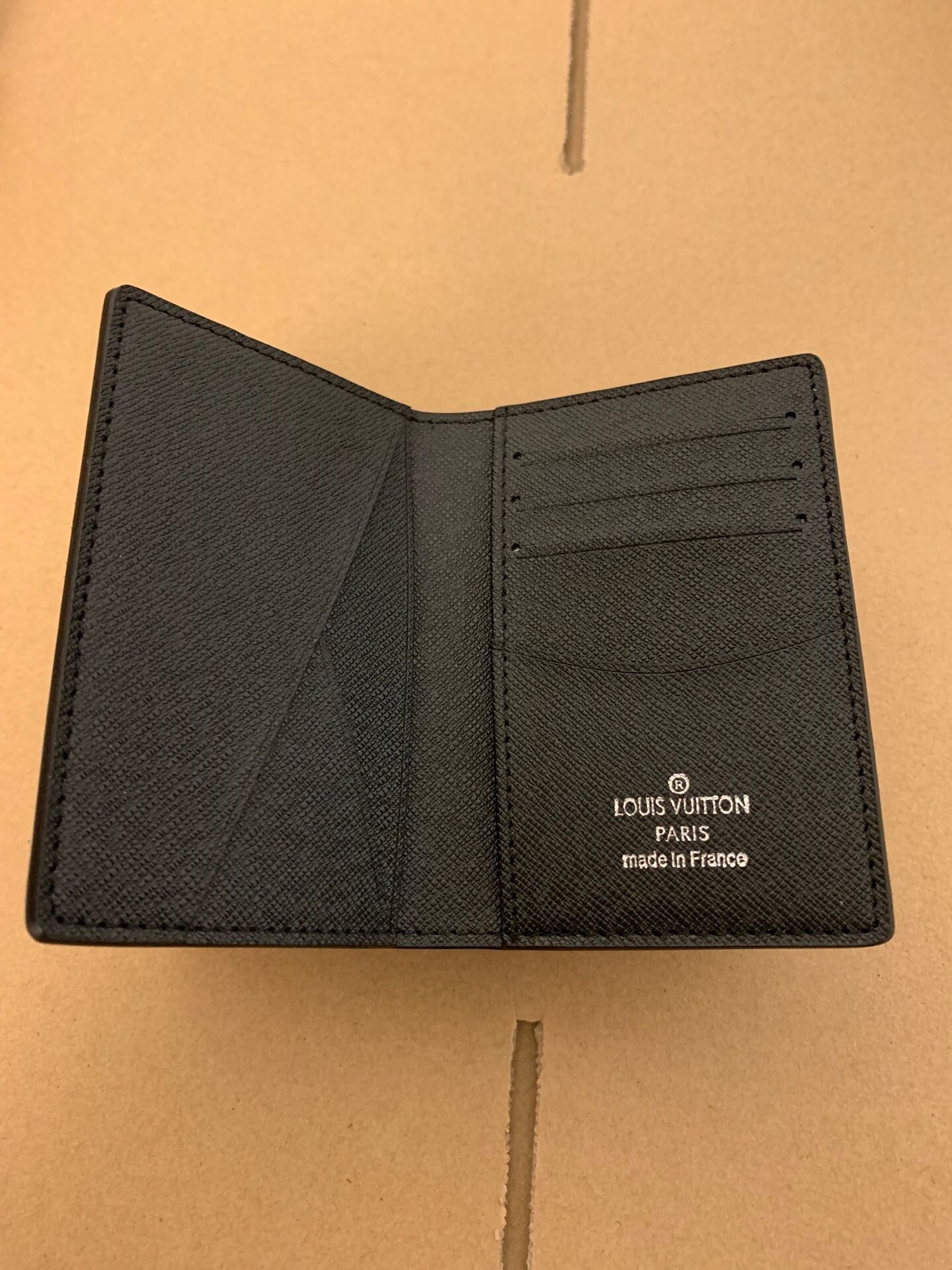 LV Pocket Organiser M60502