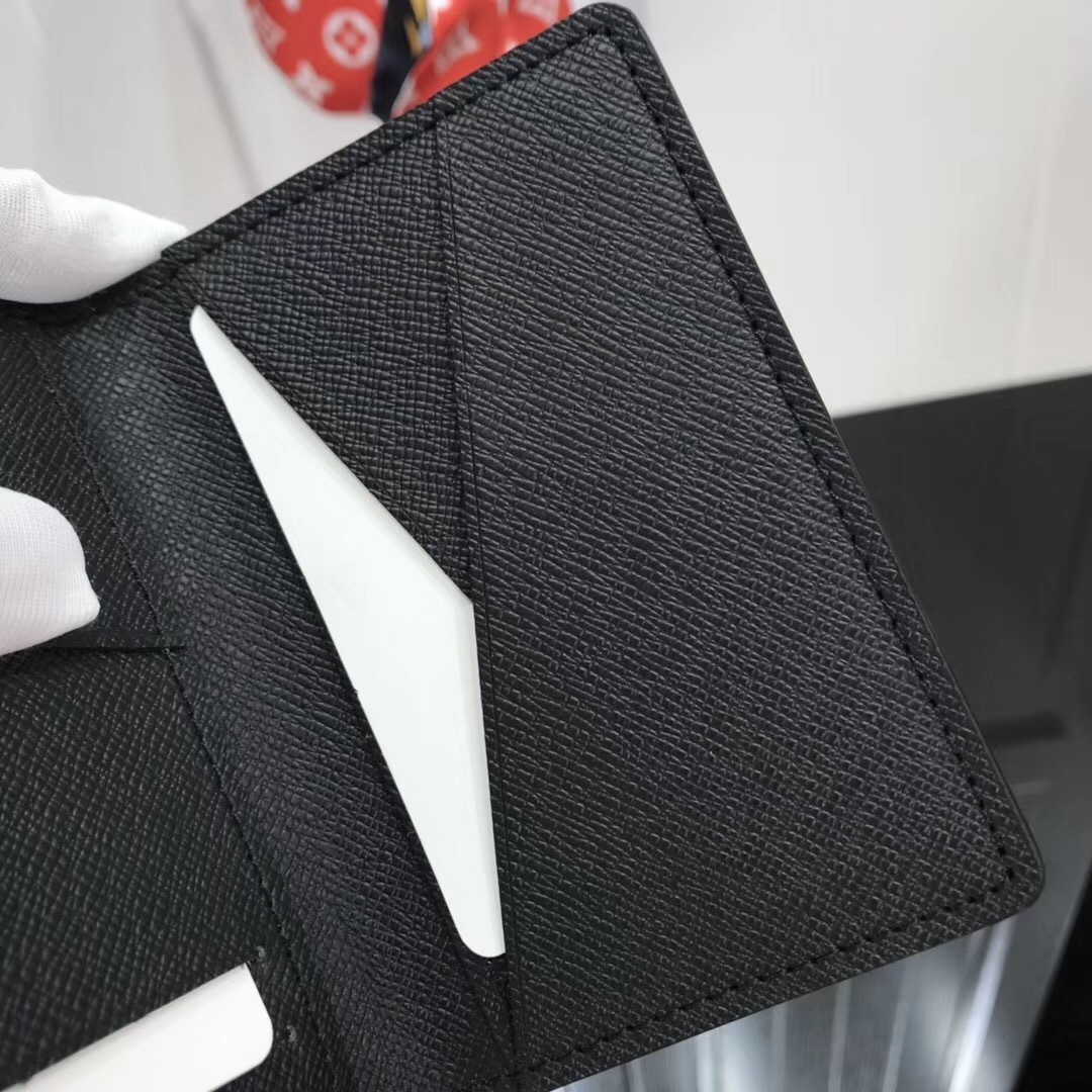 LV POCKET ORGANISER M67904