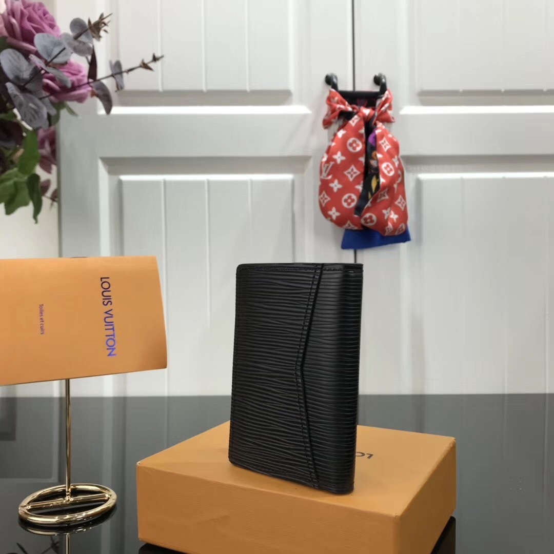 LV POCKET ORGANISER M67904