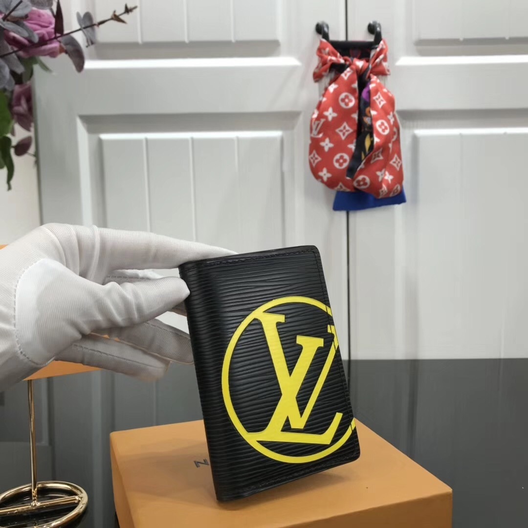 LV POCKET ORGANISER M67904