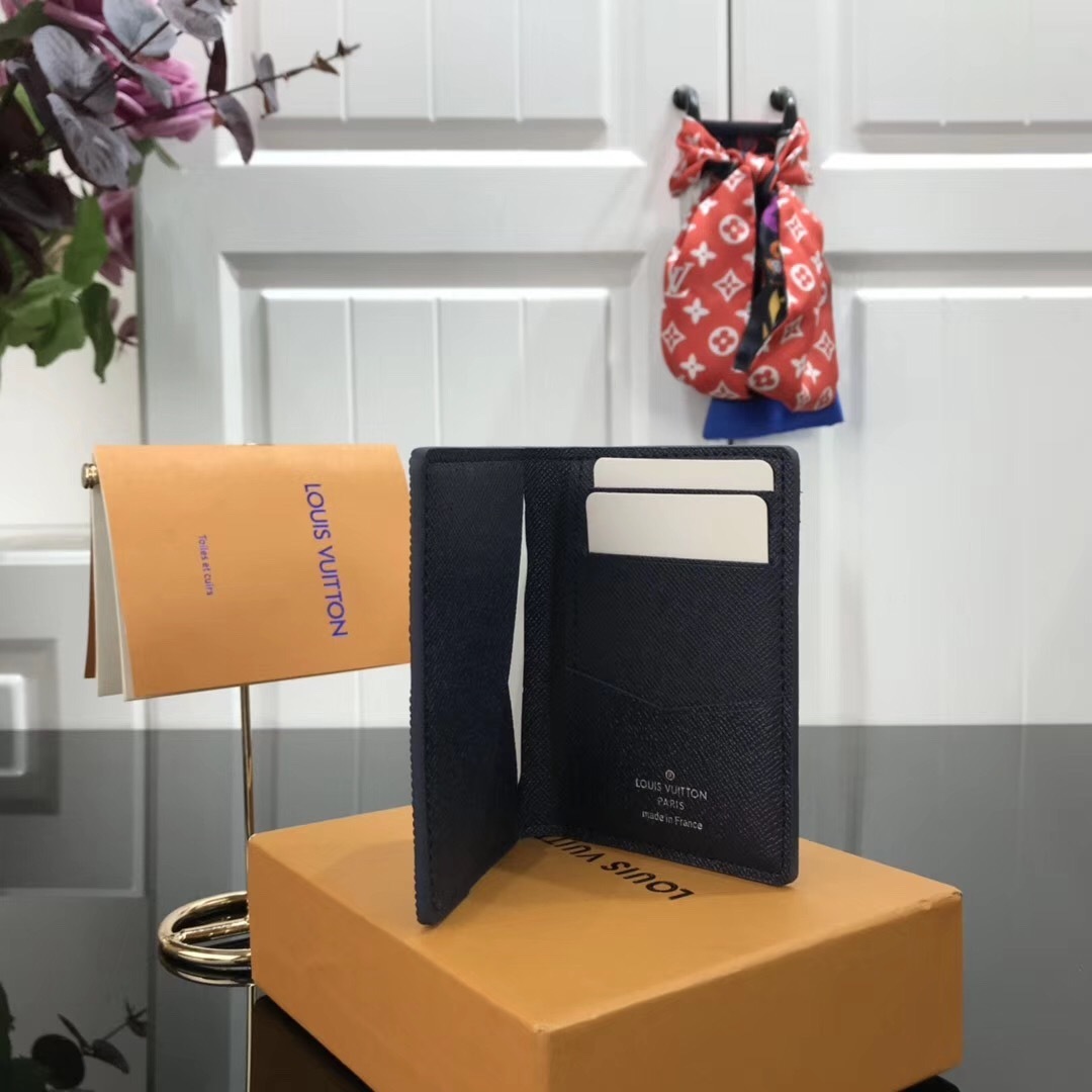 LV POCKET ORGANISER M67904