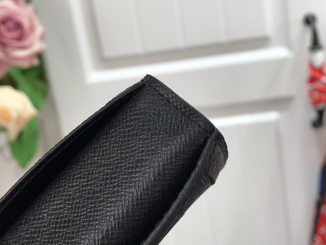 LV POCKET ORGANIZER M30283 