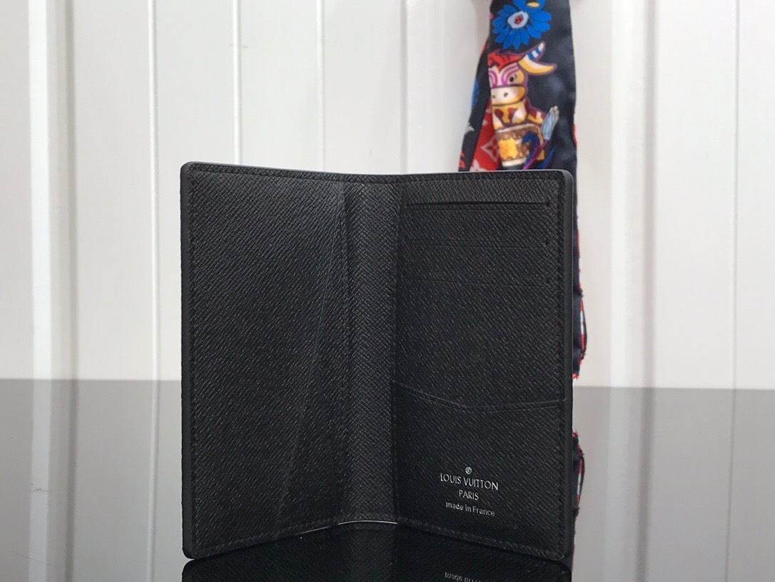 LV POCKET ORGANIZER M30283 