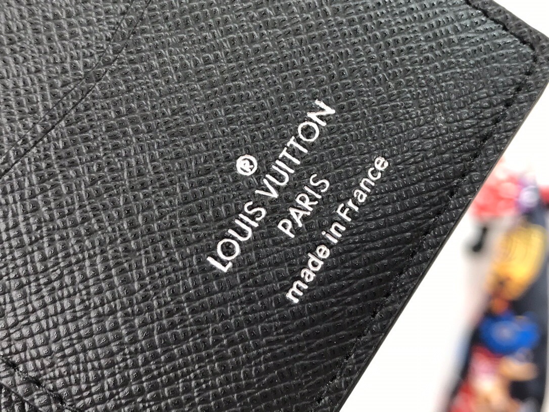 LV POCKET ORGANIZER M30283 