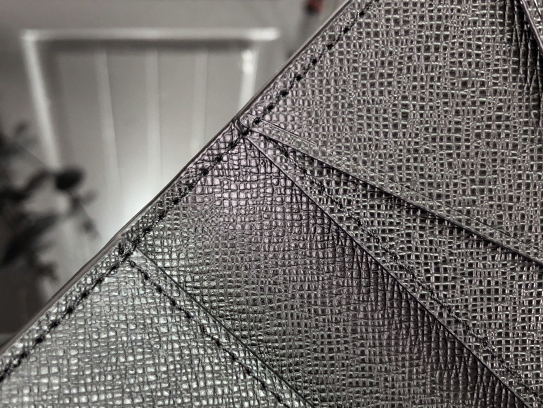 LV POCKET ORGANIZER M62663 