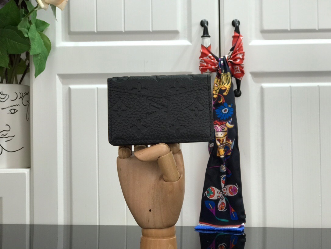 LV POCKET ORGANIZER M62899