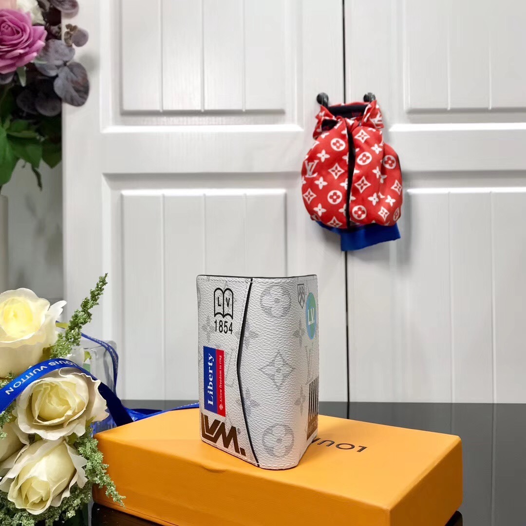 LV POCKET ORGANIZER M67818