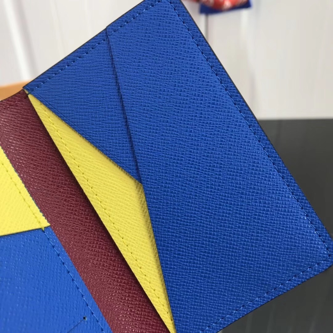 LV POCKET ORGANIZER M67891 