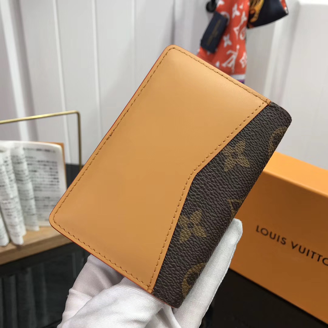LV POCKET ORGANIZER M68902