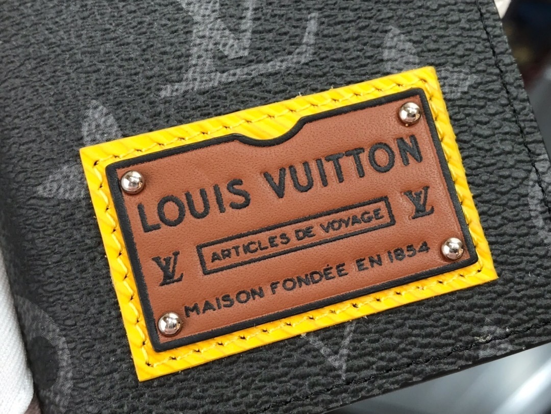 LV POCKET ORGANIZER M69250 