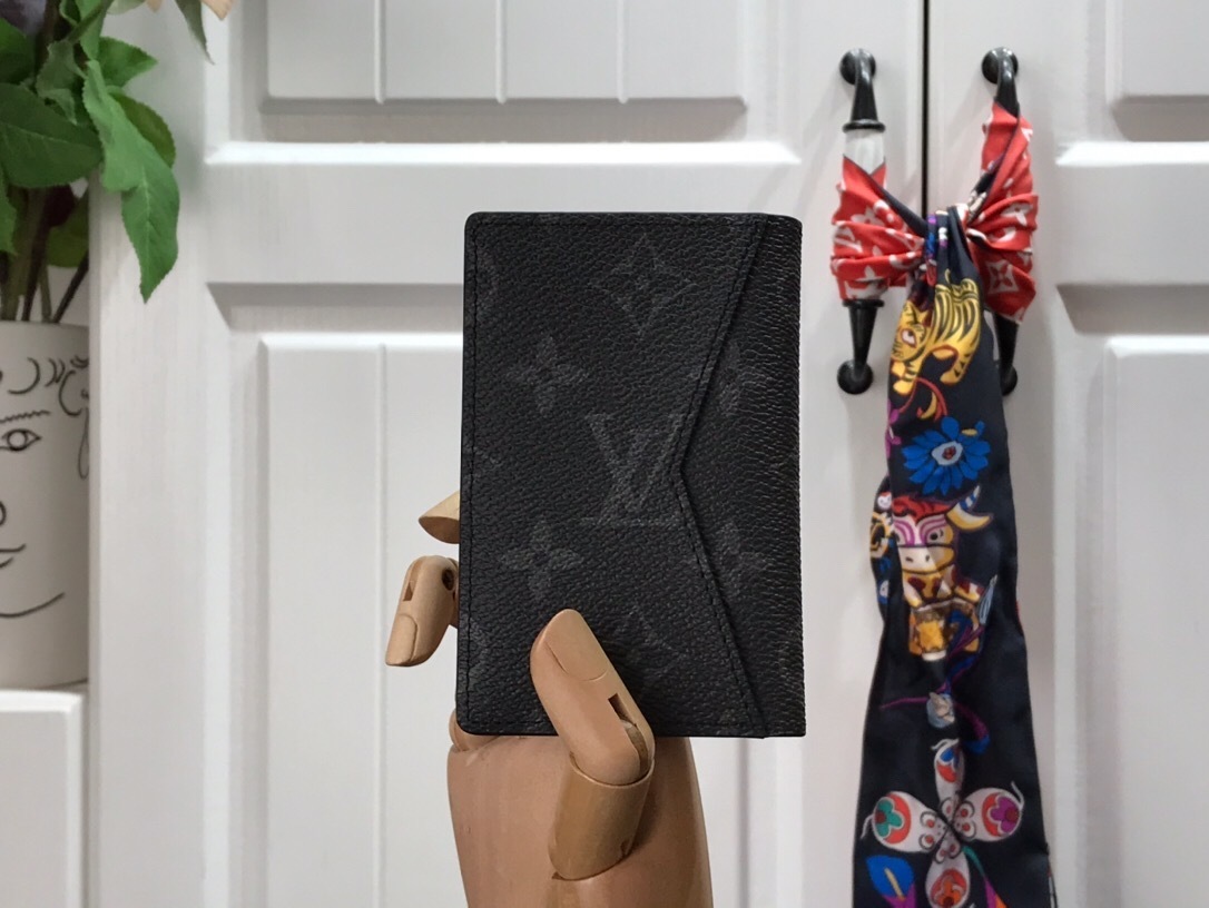 LV POCKET ORGANIZER M69250 