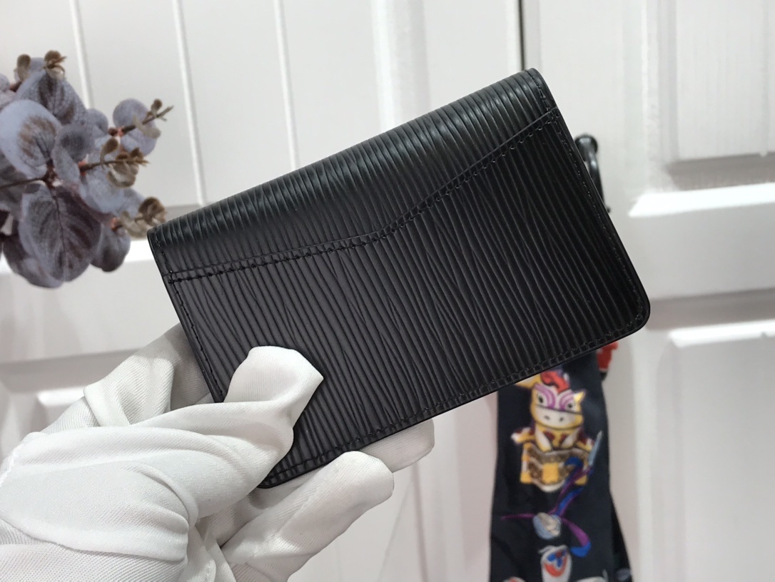 LV POCKET ORGANIZER M69536 