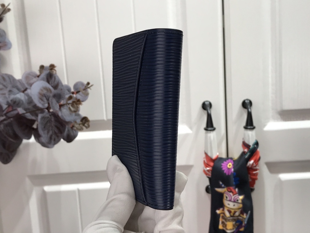 LV POCKET ORGANIZER M69536 