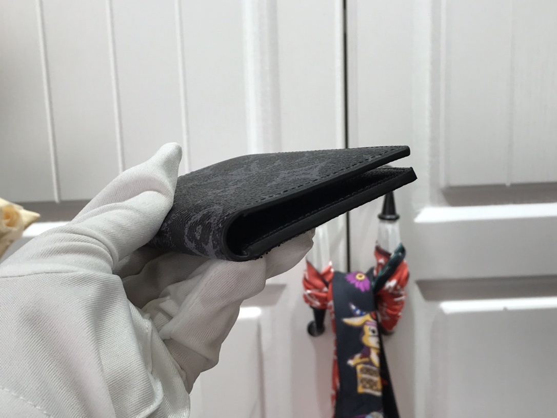 LV POCKET ORGANIZER M80015