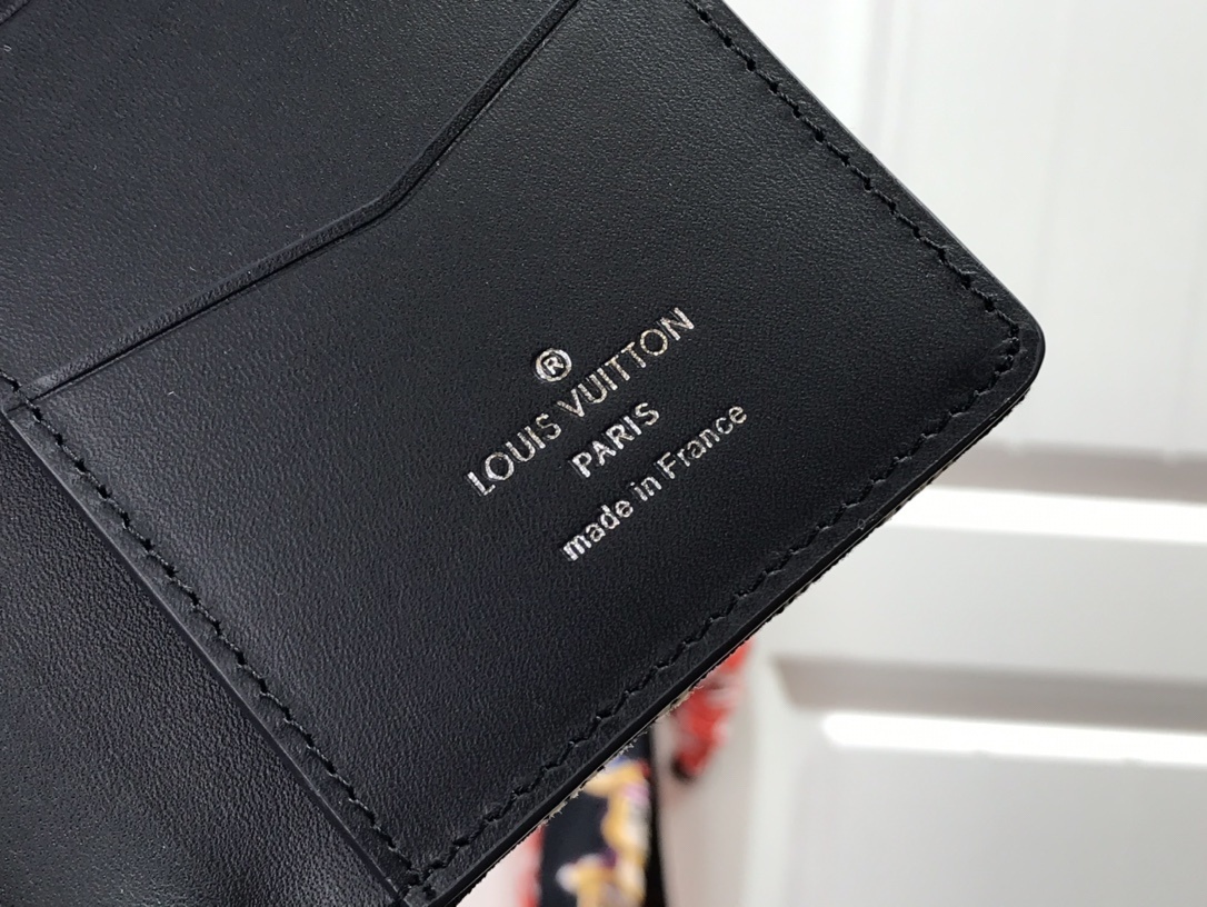 LV POCKET ORGANIZER M80025 
