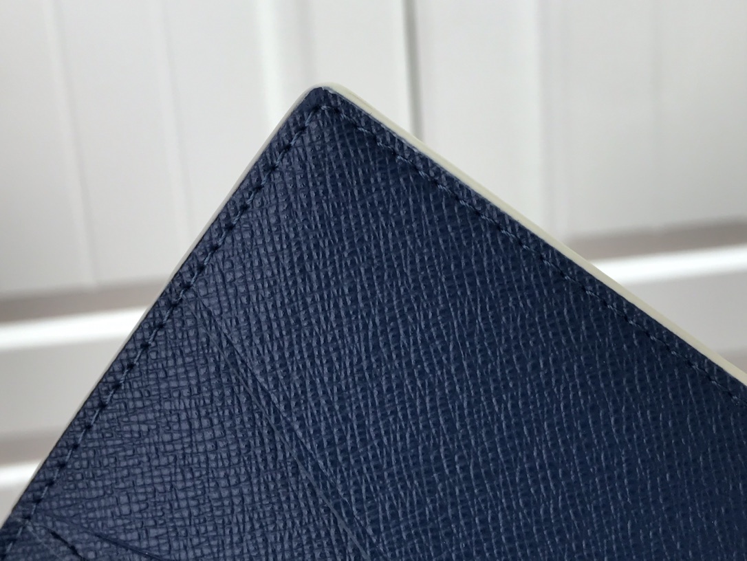 LV POCKET ORGANIZER M80456 