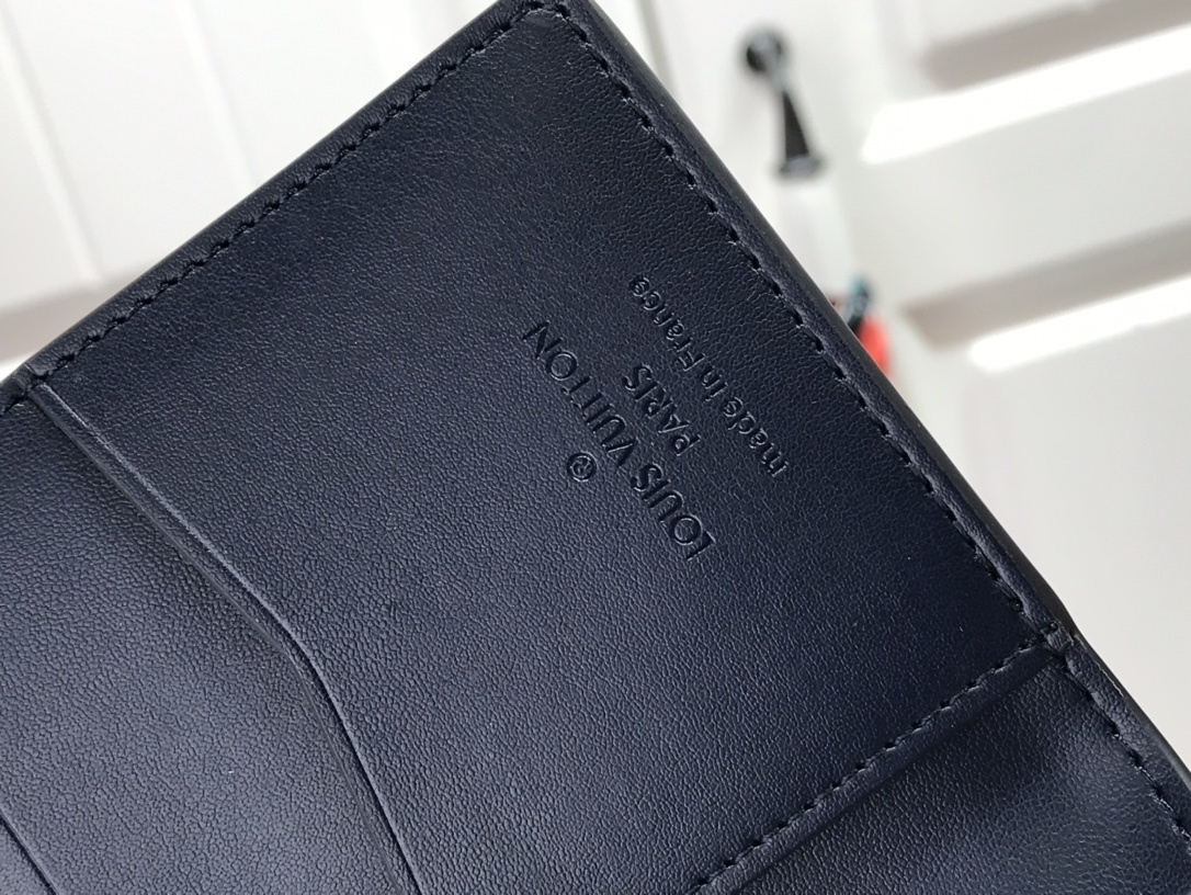 LV POCKET ORGANIZER M80463 