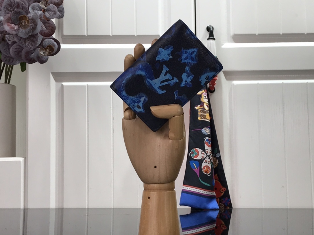 LV POCKET ORGANIZER M80463