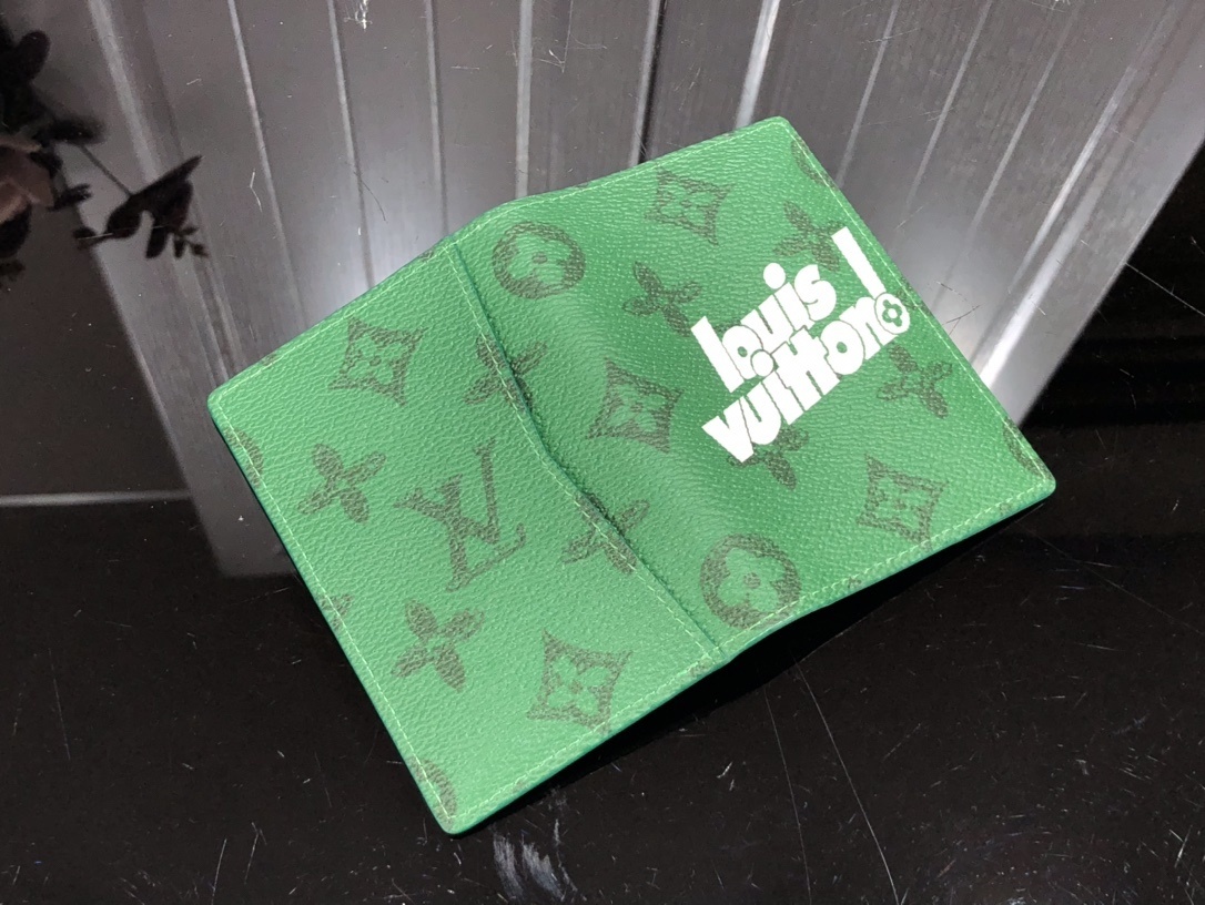 LV POCKET ORGANIZER M80798 