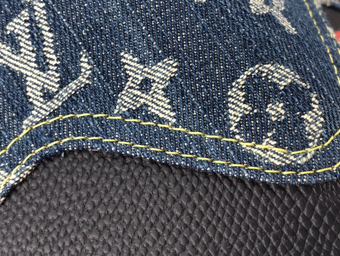 LV POCKET ORGANIZER M81015 