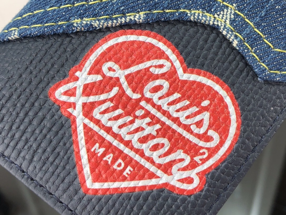 LV POCKET ORGANIZER M81015 