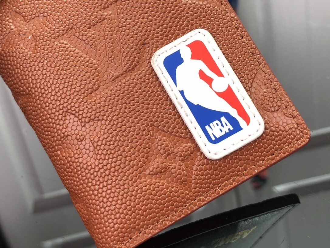 LV POCKET ORGANIZER M81663