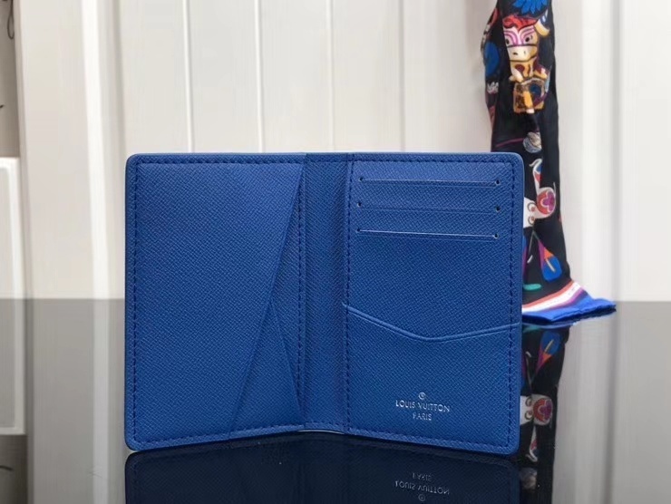 LV POCKET ORGANIZER N60301