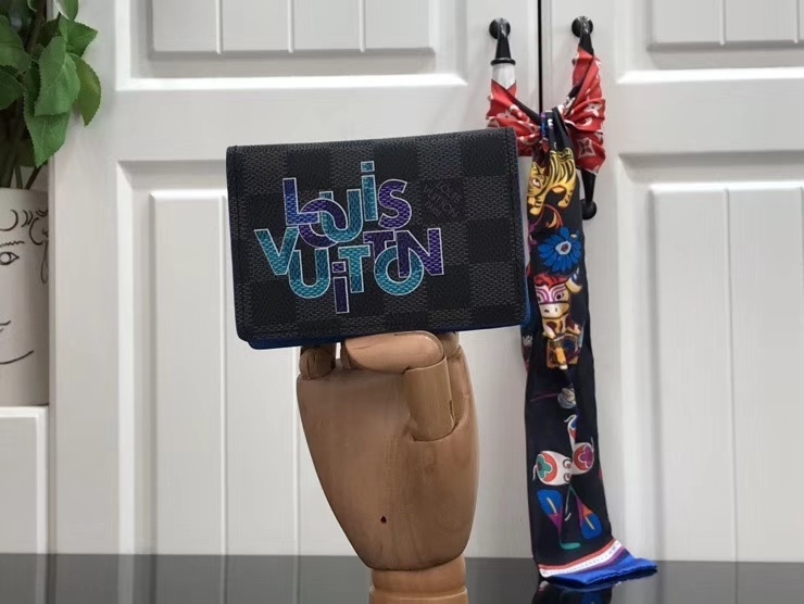 LV POCKET ORGANIZER N60301