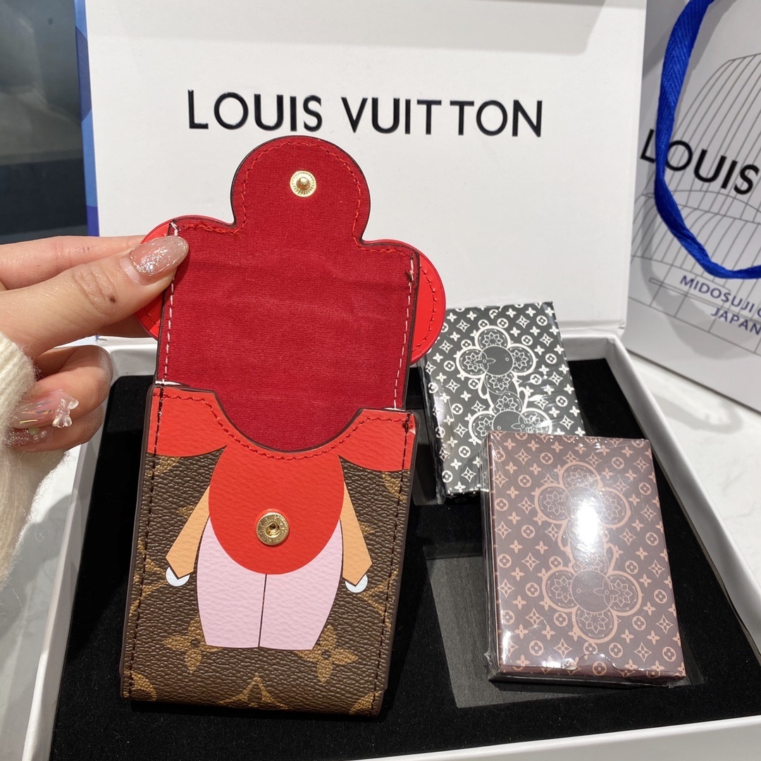 LV POKER 130104P