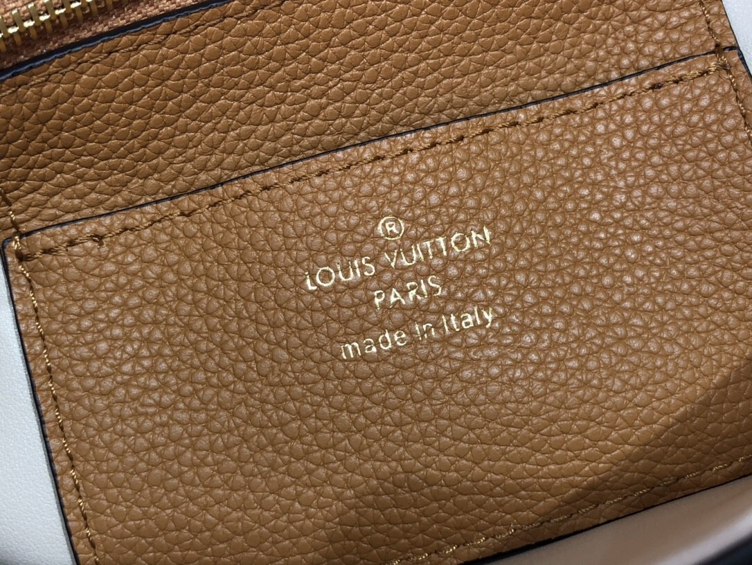 LV PONT 9 SOFT PM M58727
