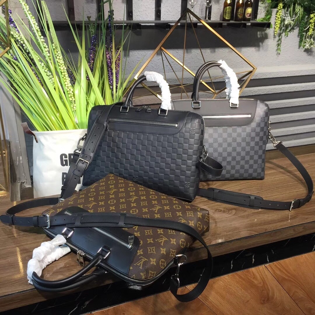 LV PORTE-DOCUMENTS JOUR N48261