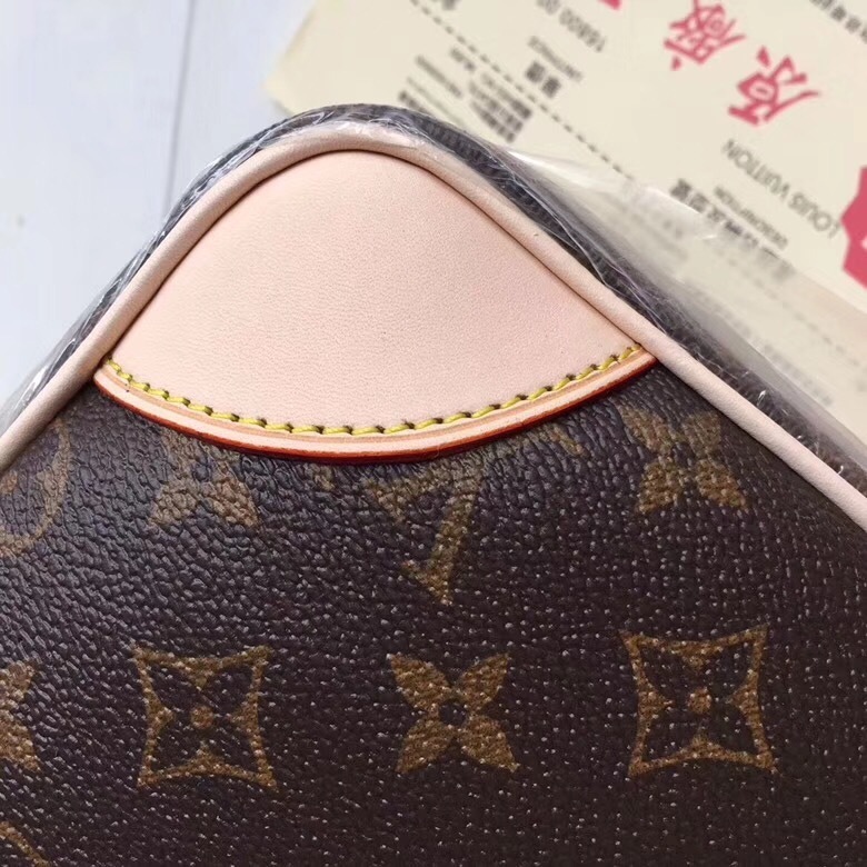 LV PORTE-DOCUMENTS VOYAGE N41125