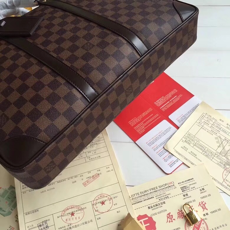 LV PORTE-DOCUMENTS VOYAGE N41125