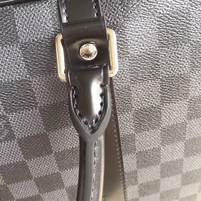 LV PORTE-DOCUMENTS VOYAGE N41125