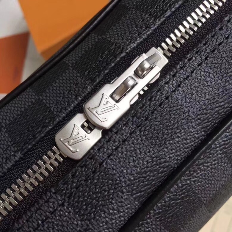 LV PORTE-DOCUMENTS VOYAGE N41125